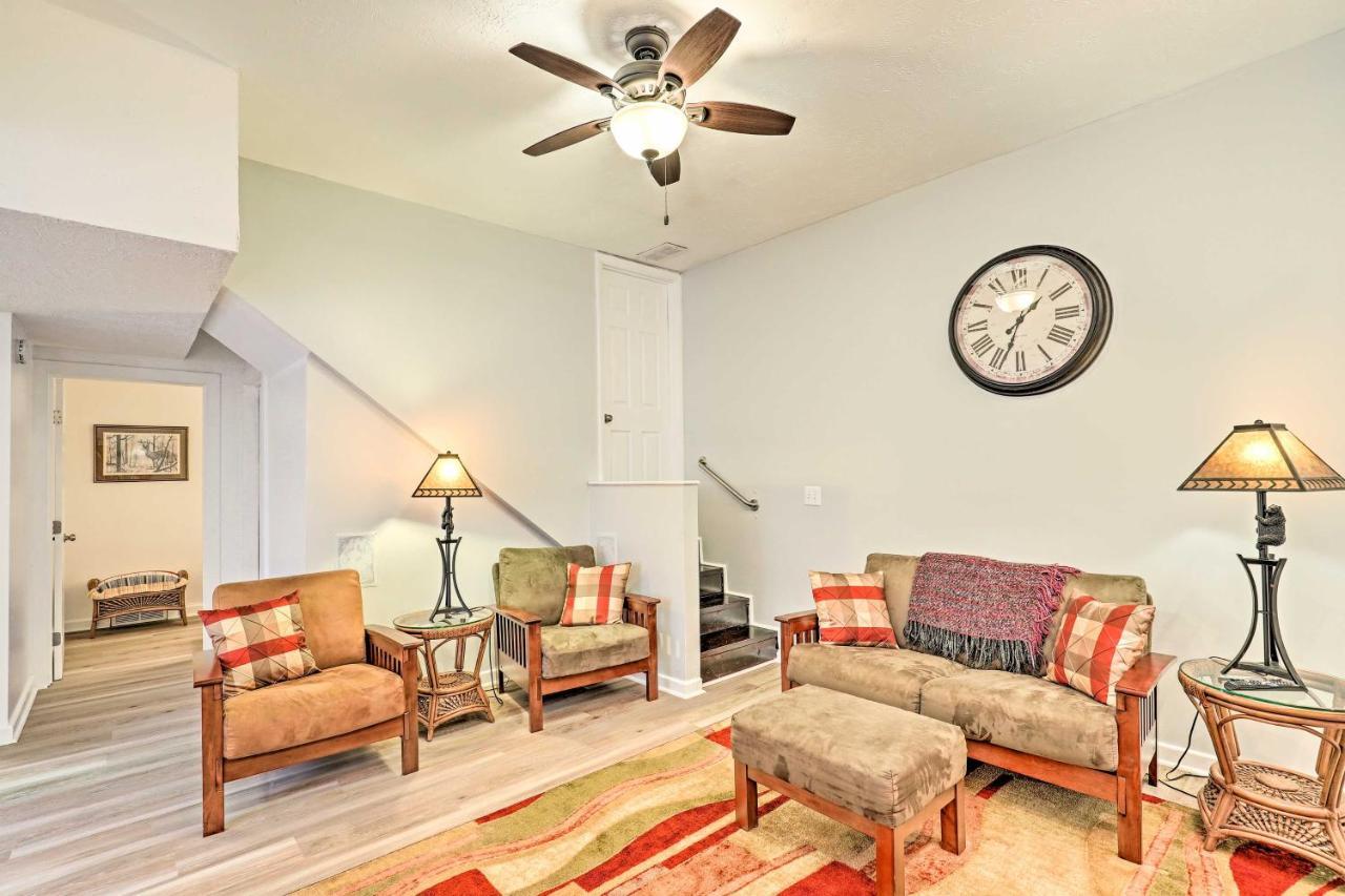 Asheville Mountain Getaway With Patio And Koi Pond! Bagian luar foto