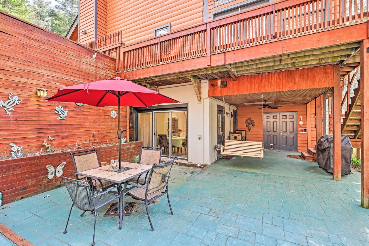 Asheville Mountain Getaway With Patio And Koi Pond! Bagian luar foto